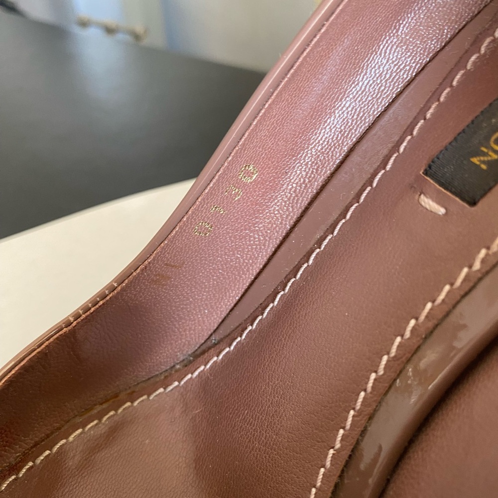 Louis Vuitton tan pat leather Oh Really pumps heels padlock 36 sandals slides 6 - Picture 5 of 8